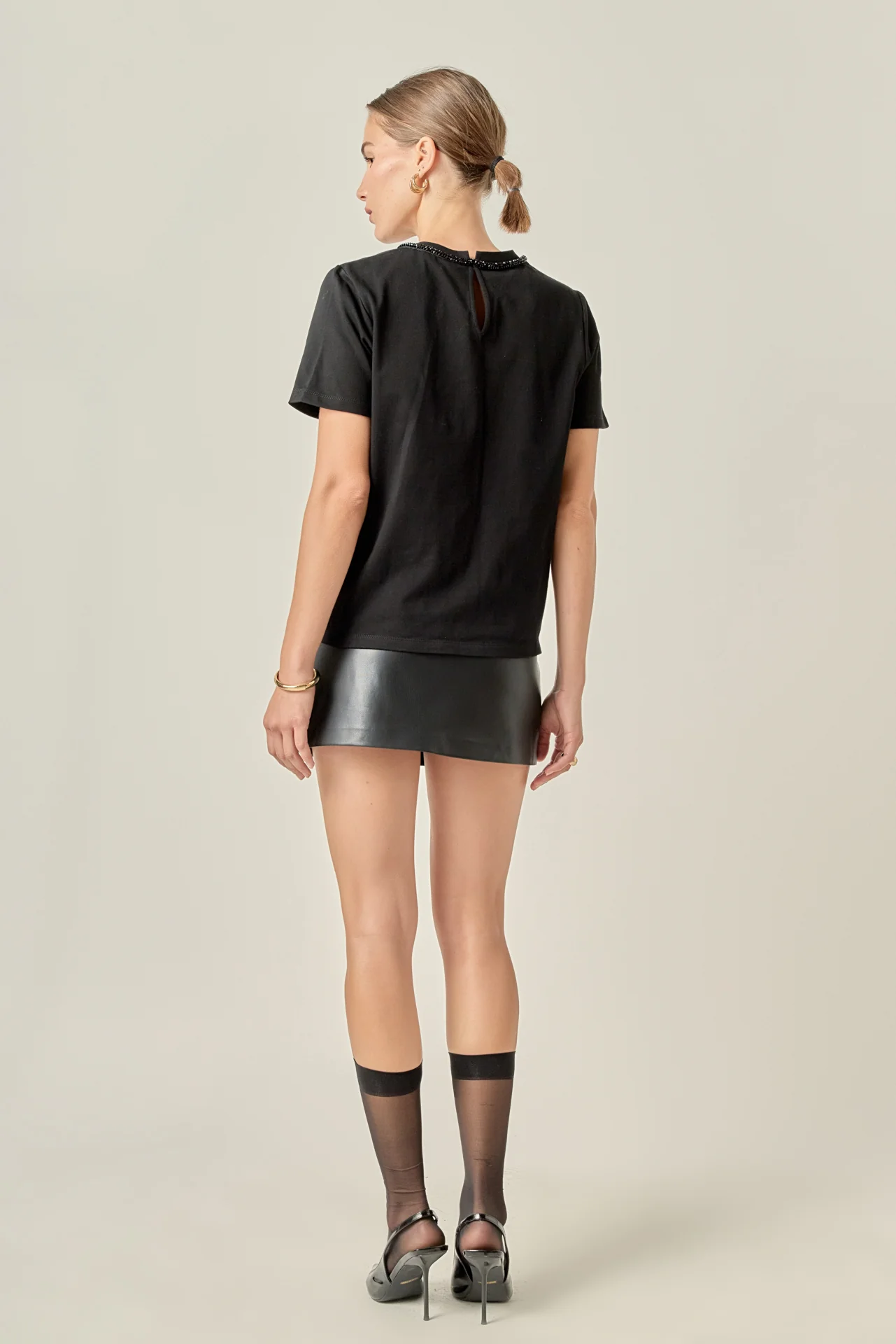 Beaded Bow Tee - Image 33