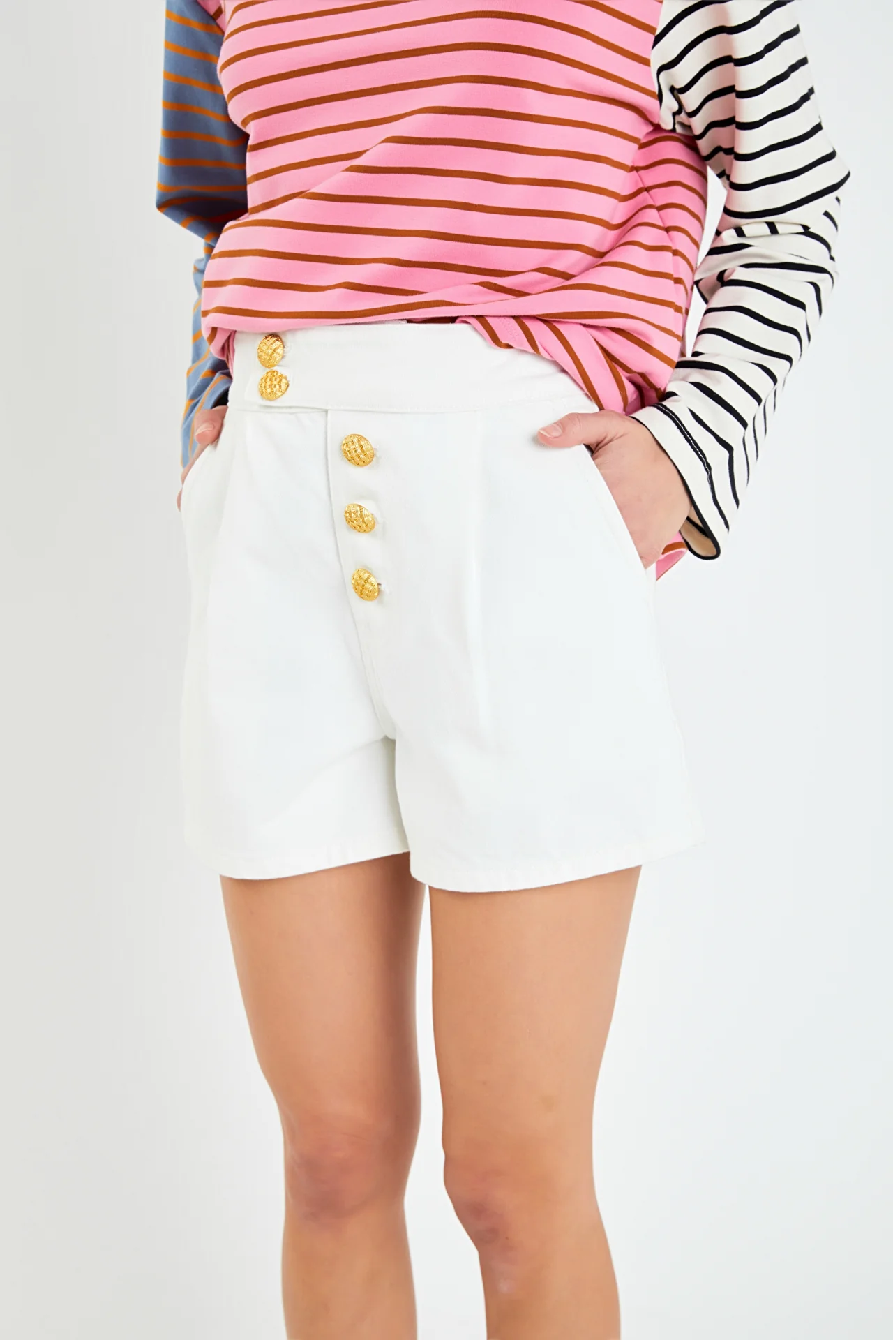 Buttoned Denim Shorts - Image 16