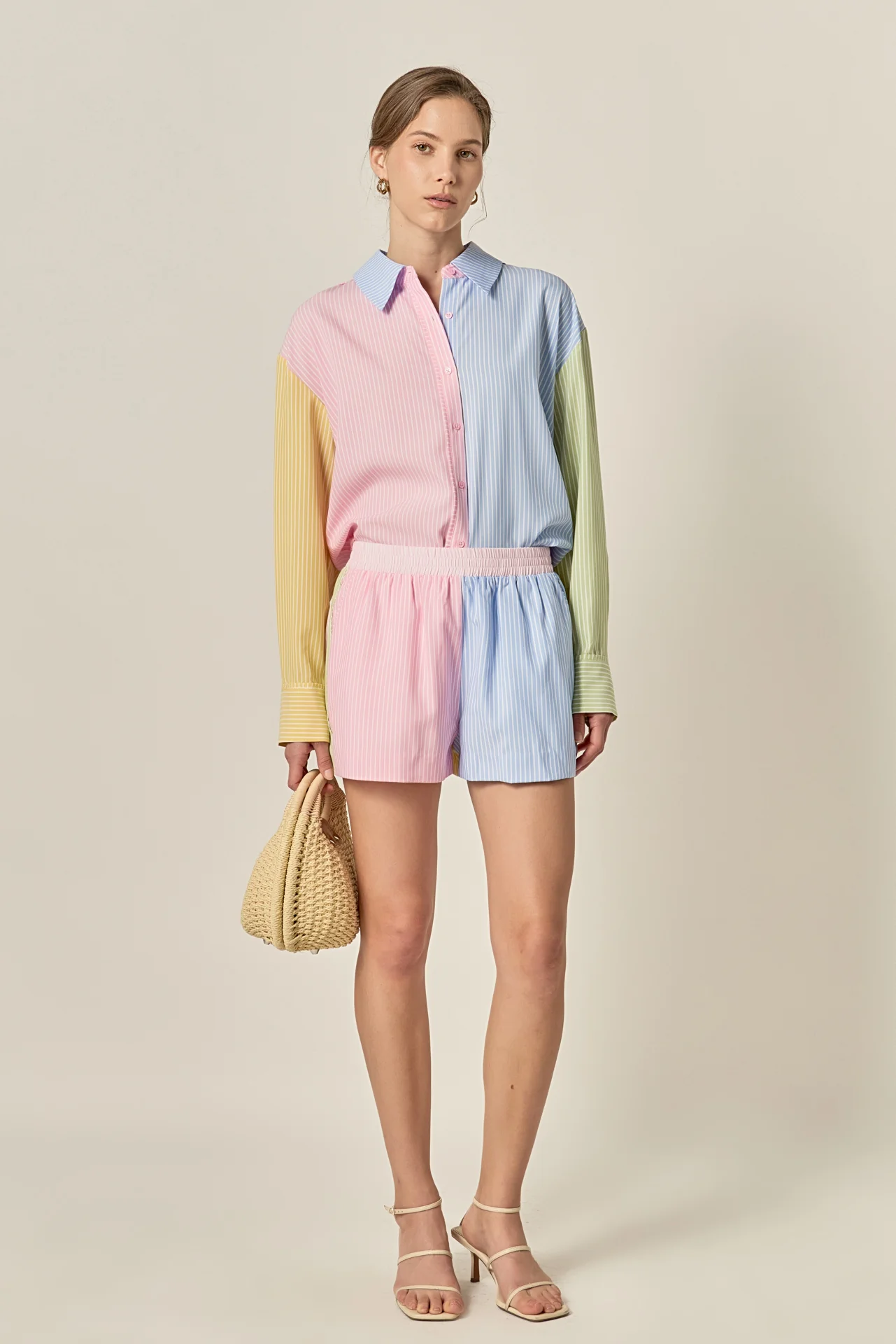 Colorblock Stripe Elastic Waist Shorts - Image 3