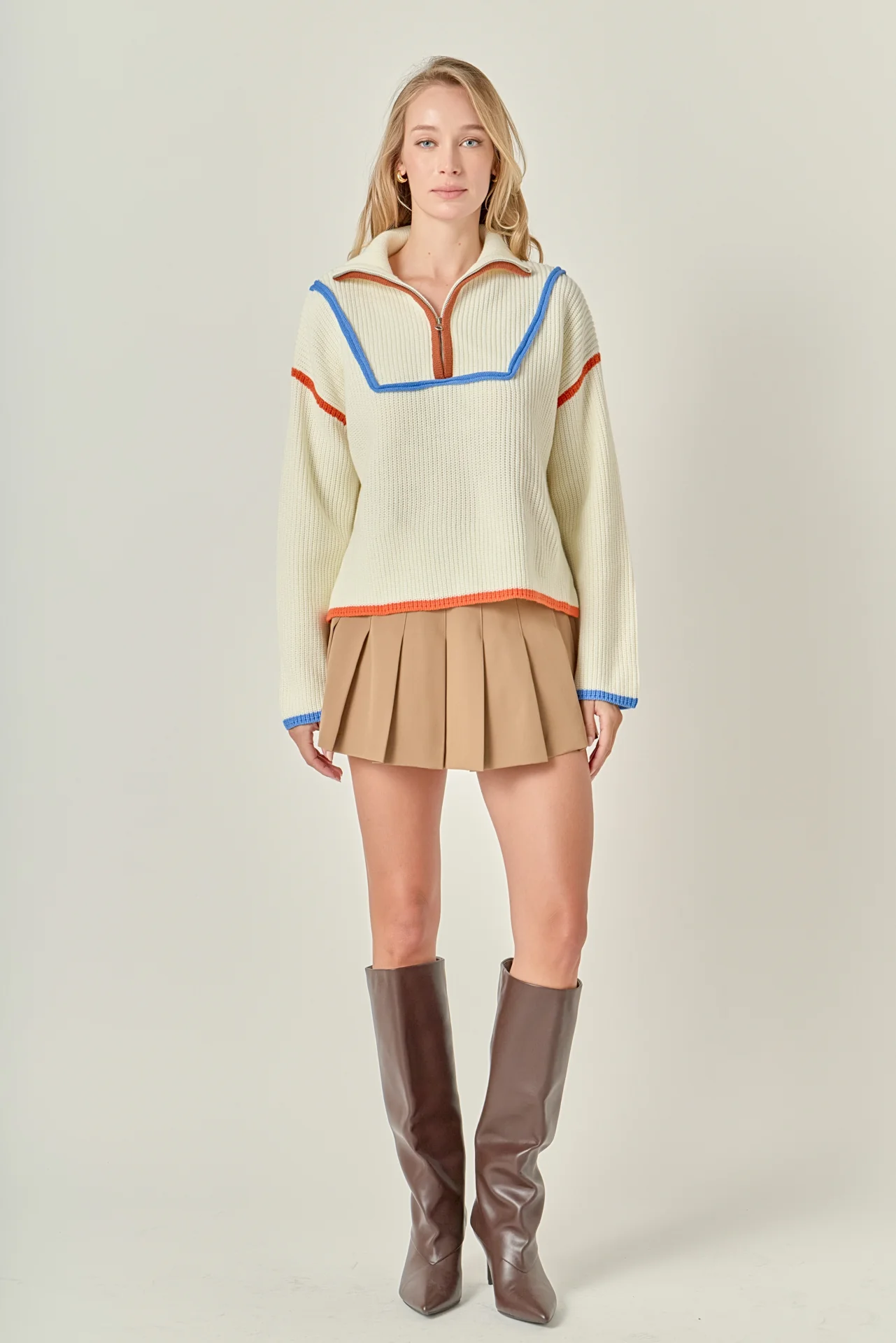 Contrast Piping Quarter Zip Sweater