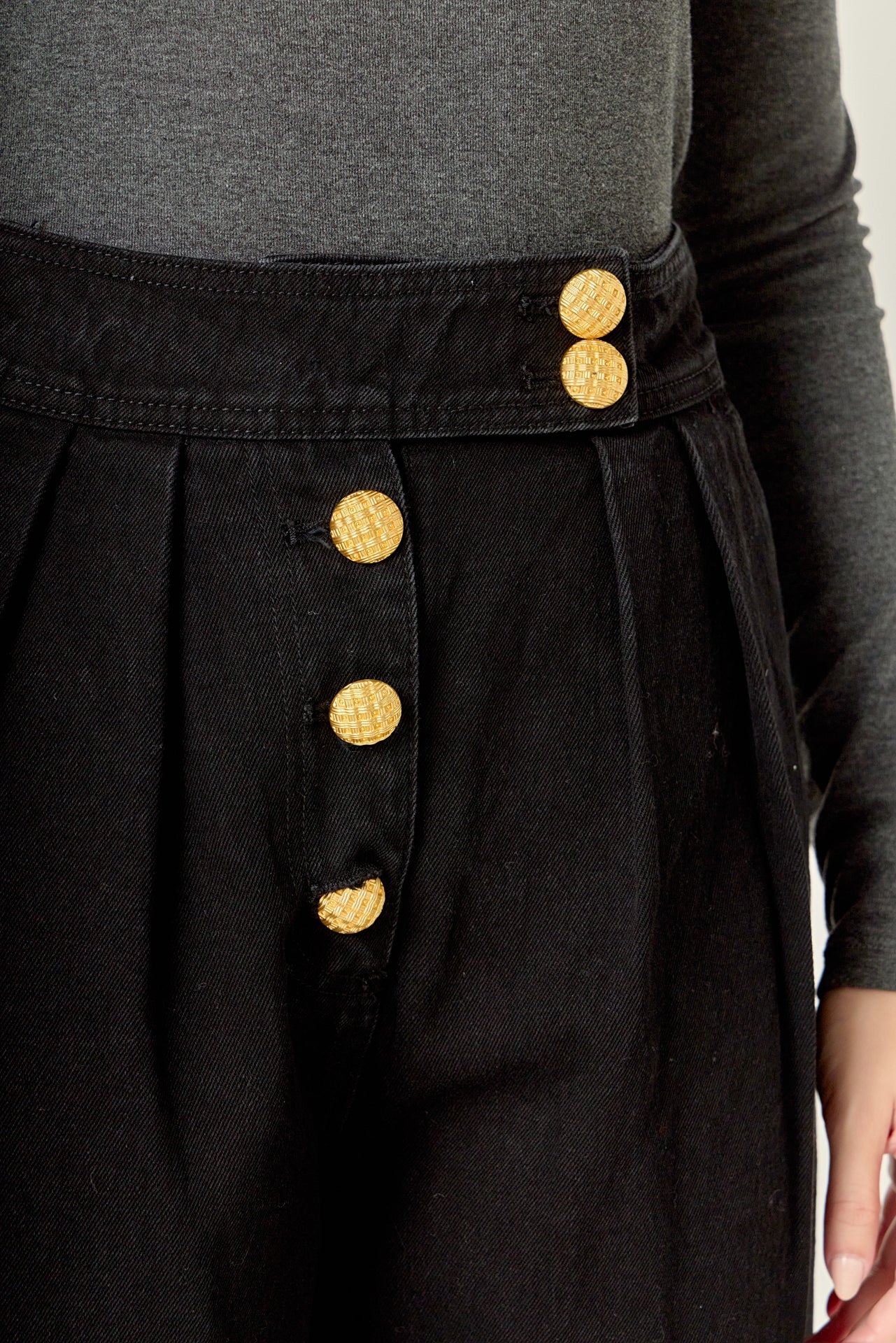 Premium Denim Cropped Trousers - Image 5
