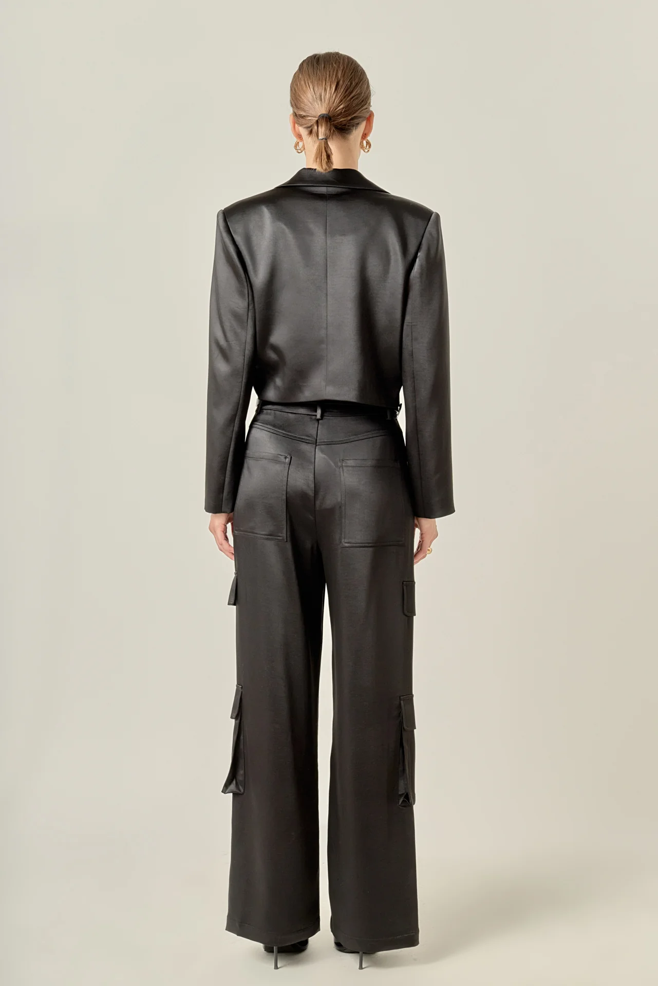 Cropped Satin Blazer - Image 4