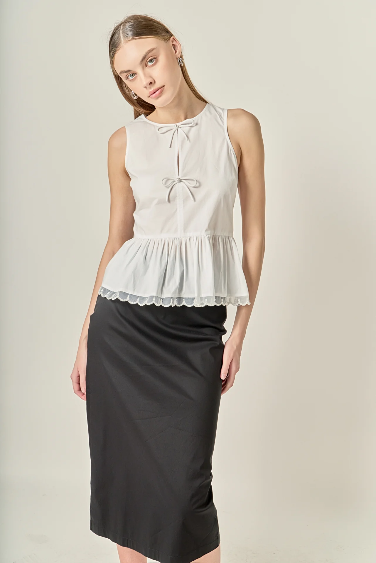 Pearl Bow Scallop Halter Top - Image 7
