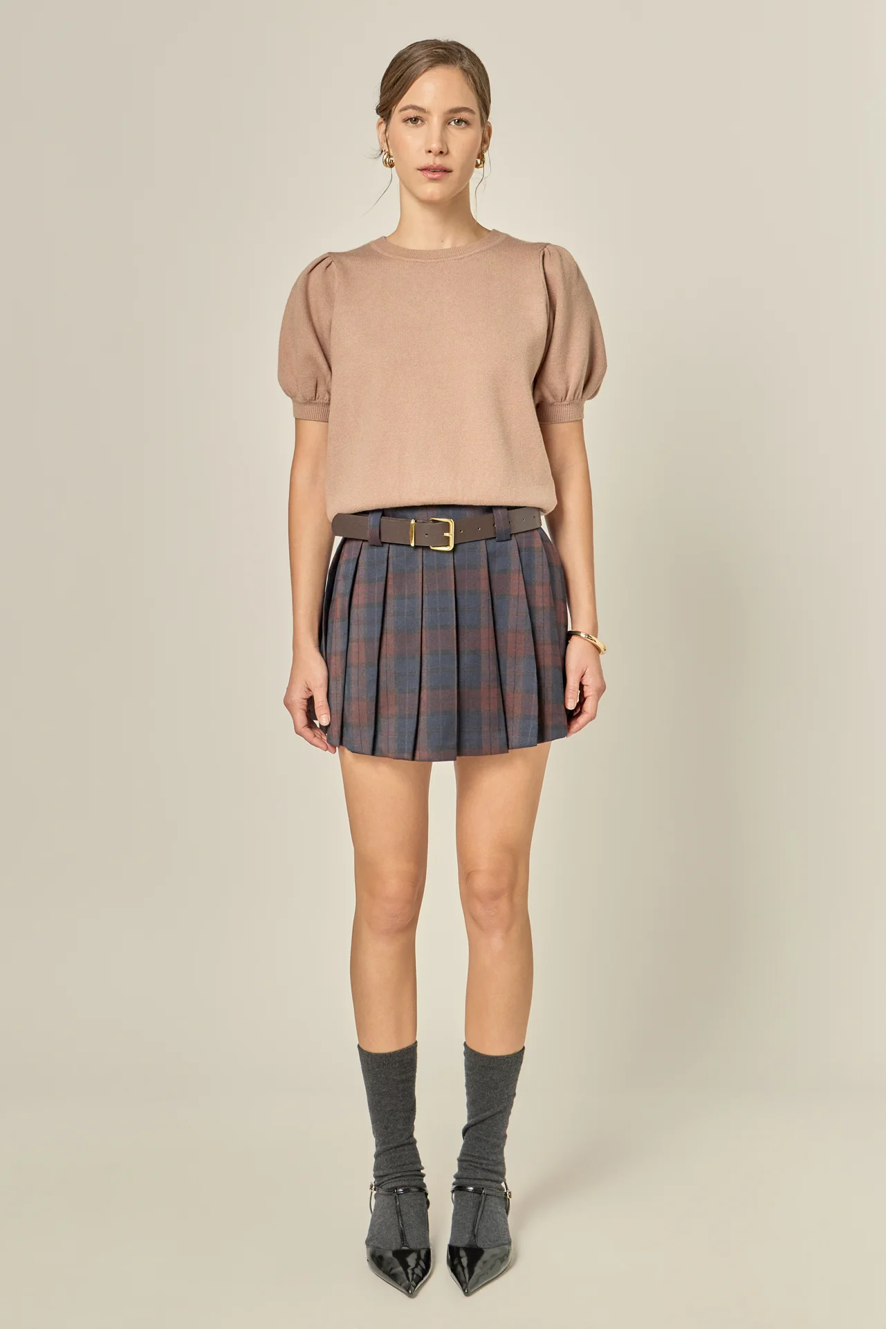 Short Puff Sleeve Knit Top