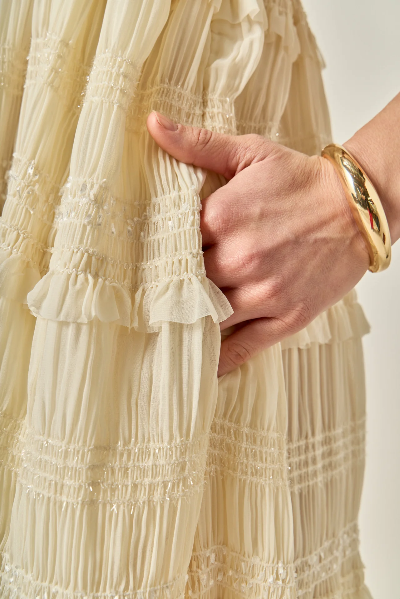 Smocked Sleeveless Midi Dress - Image 4