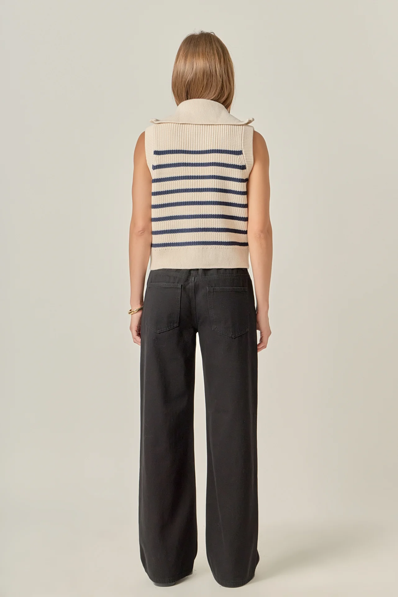 Stripe Half Zip Up Sleeveless Knit Top - Image 8