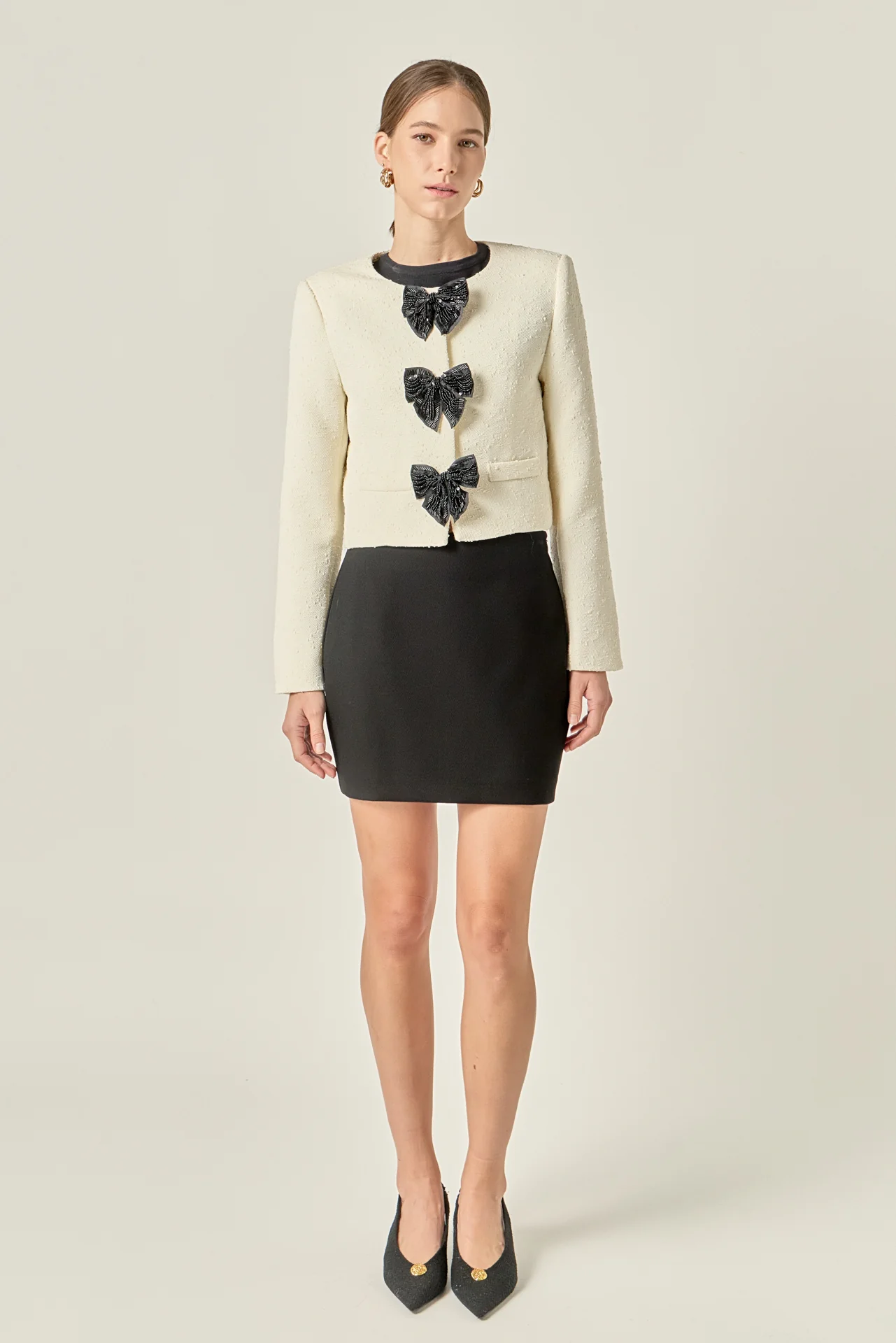 Textured Bead Bow Detailed Jacket